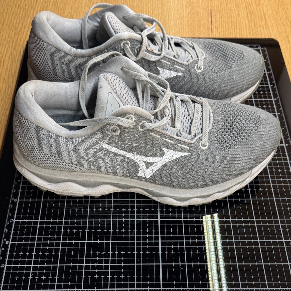 Mizuno Wave Sky Waveknit 3 Women’s 9.5